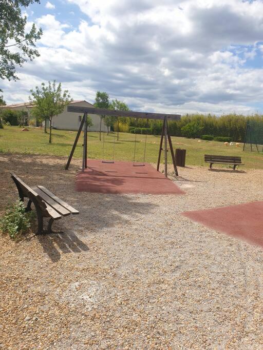Agreable Villa En Petite Camargue 35 M2 Wifi Gallargues-le-Montueux Esterno foto